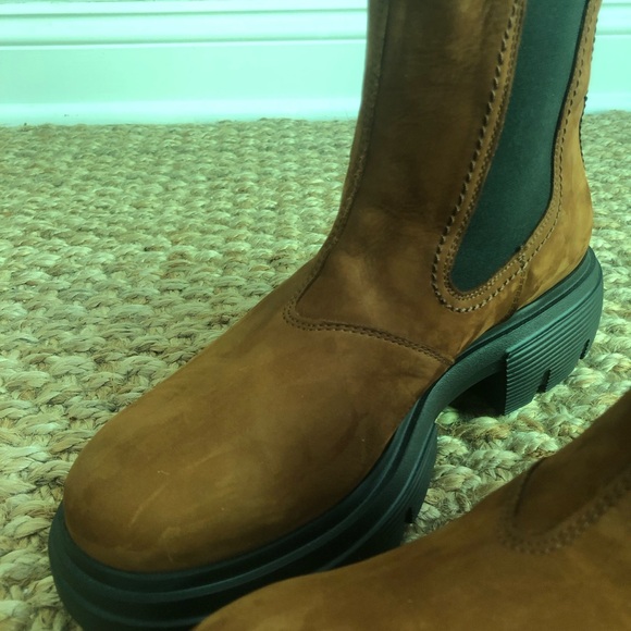 New: Paul Green The Junior Nubuck Chelsea Boot. US Size 8 - Picture 4 of 14